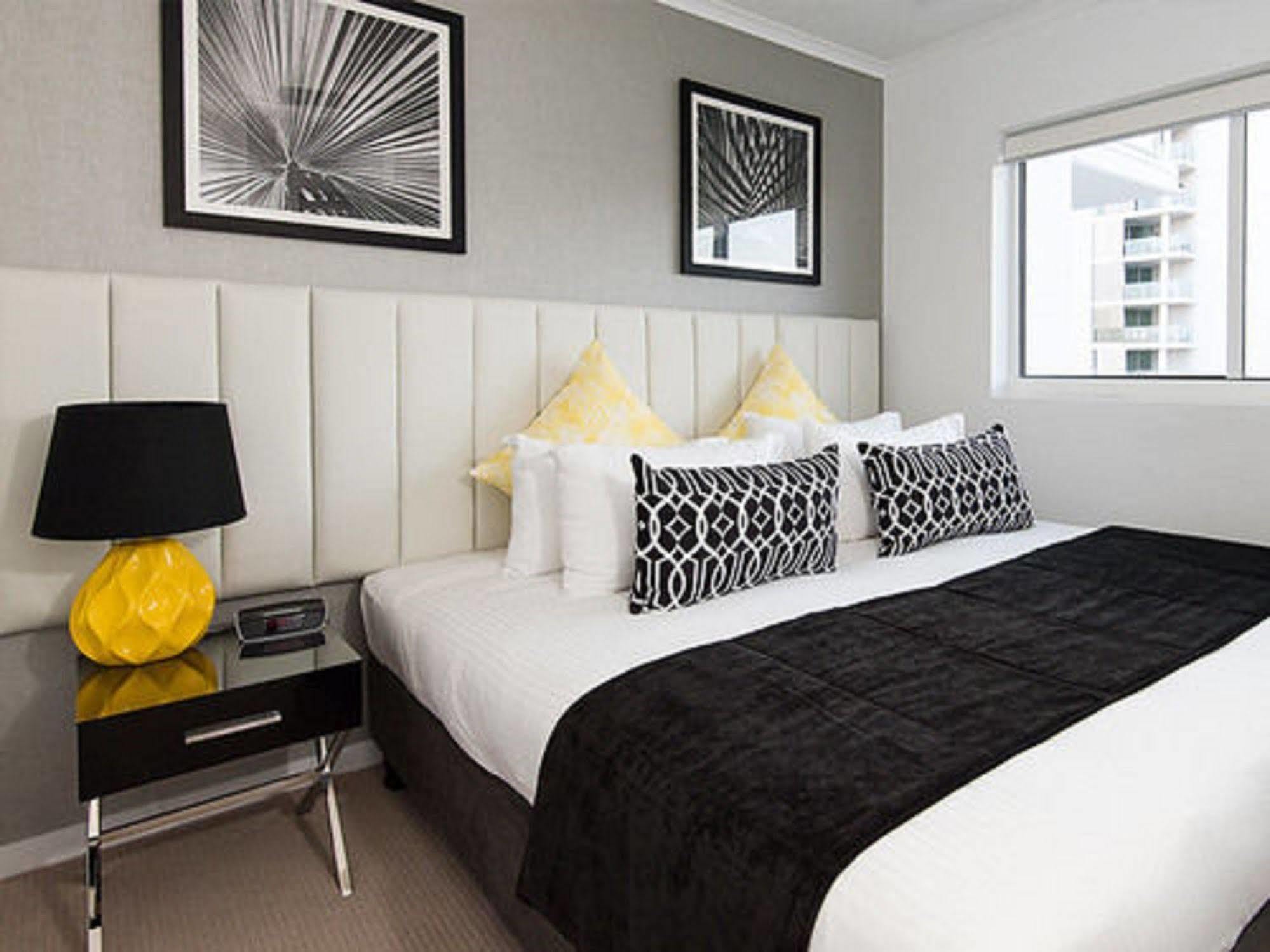 Riviera Mackay Aparthotel Eksteriør bilde